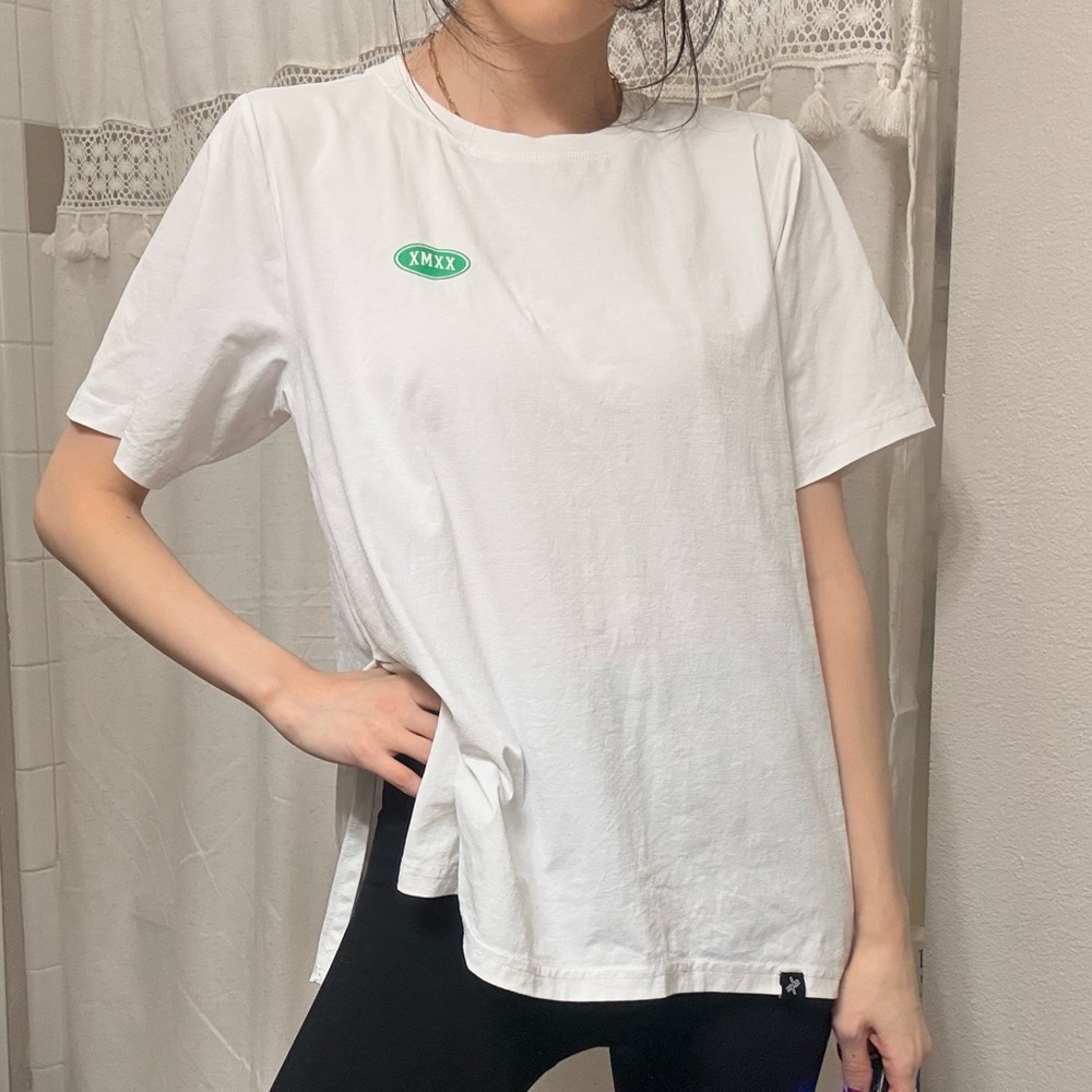 XEXYMIX | Oversized Athletic Coverup Tee | White | One Size | Like New